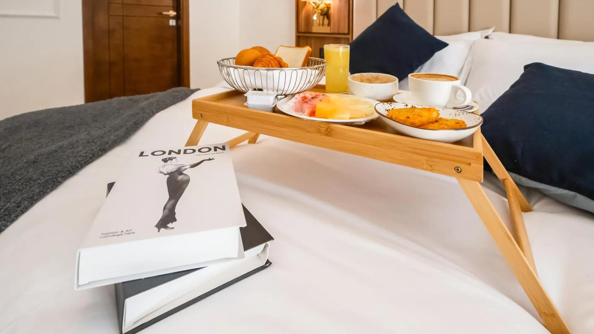 Luxe Spacious 1 Bedroom Apartment Dubai